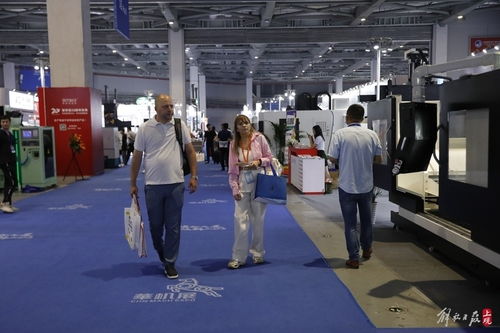 上海國際機(jī)床展 匯聚全球智慧，展現(xiàn)行業(yè)新銳，共筑智造未來